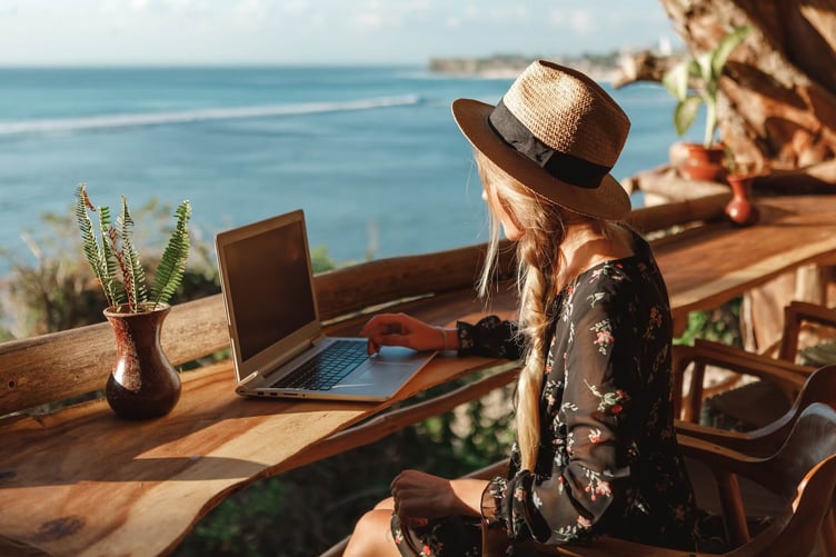 bleisure travel trends and how airlines