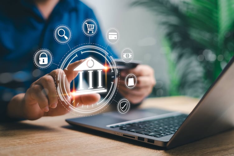 Modernizing Legacy Financial Systems: Best Practices for Enhanced Efficiency & Customer Satisfaction