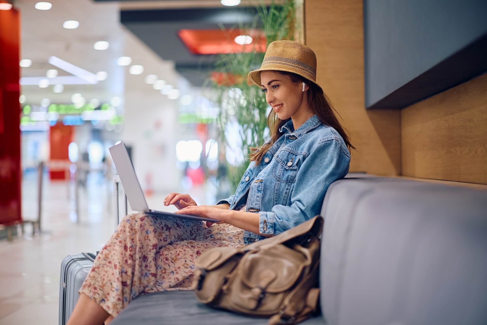 Airline Marketing: Transforming Customer Loyalty and Travel Packaging