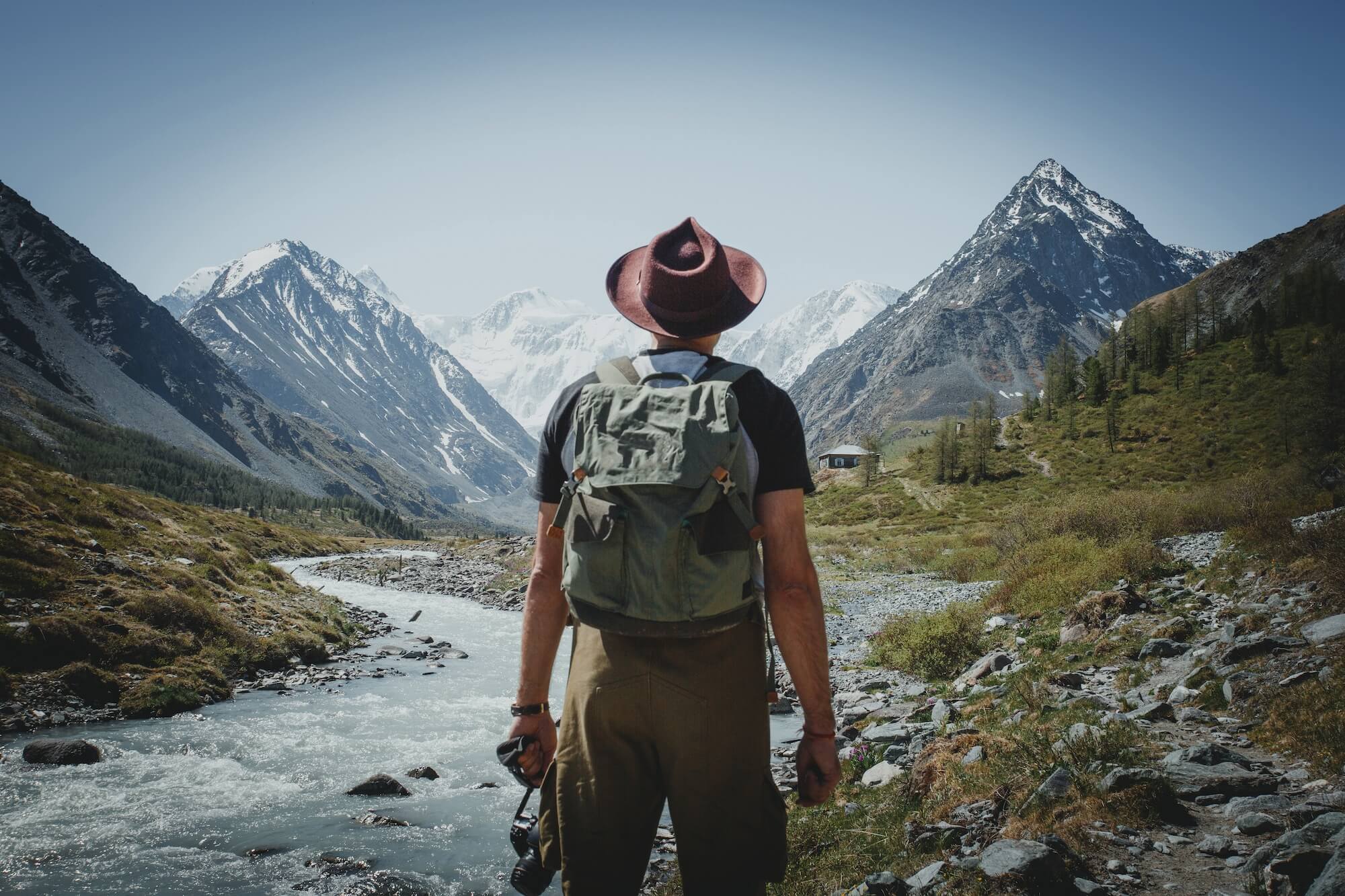 Going Green with Travel Rewards: Sustainability in Employee Incentives